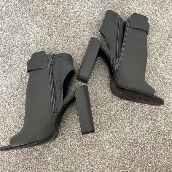 Vince peep-toe block heels - size 36 - Picture 2 of 6